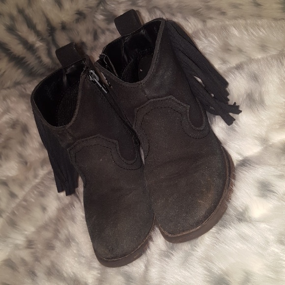 justice Black Fringe ankle boots - Picture 3 of 6